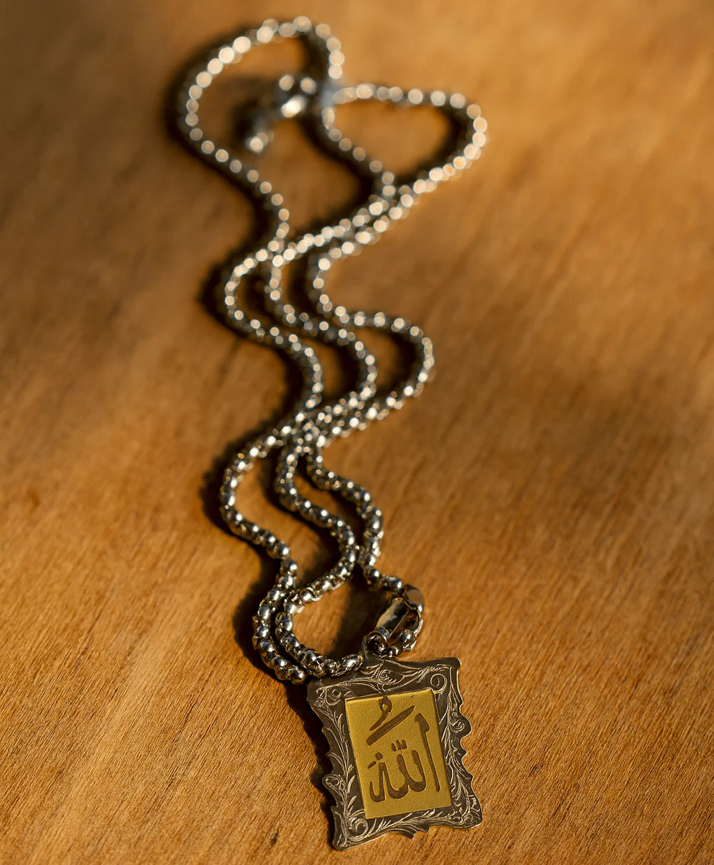 "Beautiful Allah Name Necklace – Spiritual Jewelry for Daily Wear"