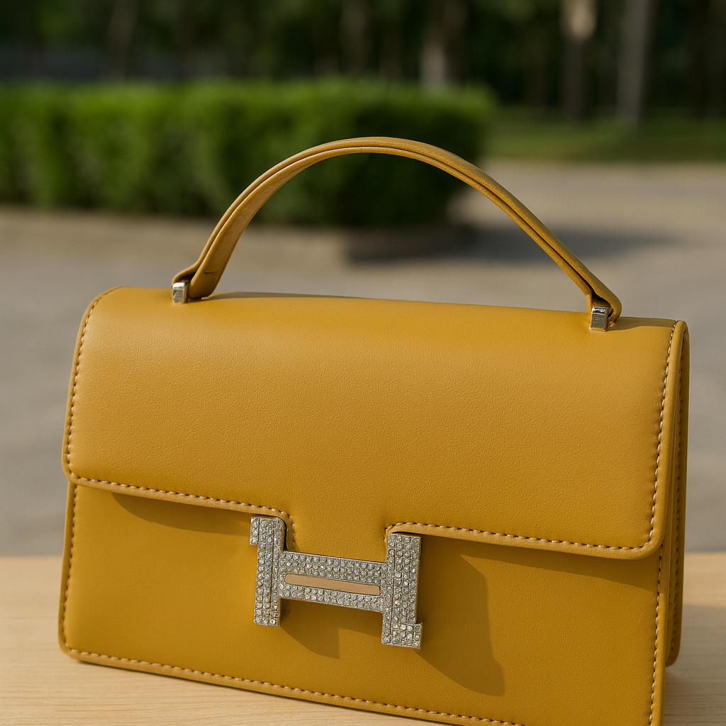 Luxury Top-Handle Bag – Structured, Stylish & Sophisticated